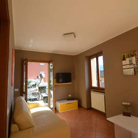 Appartement Leonardo House 1 *