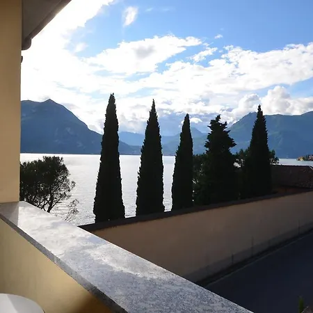 Leonardo House 1 Varenna